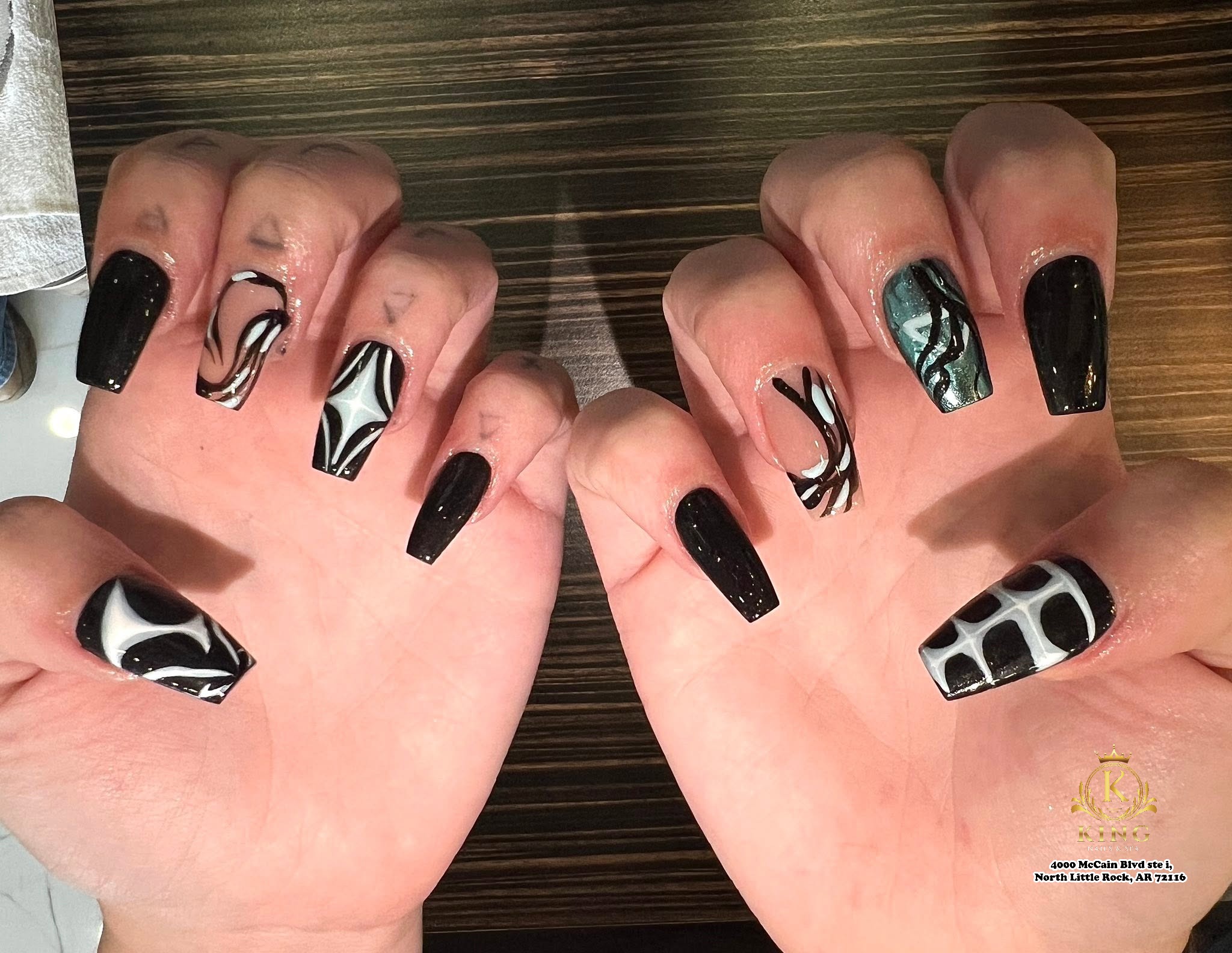 Elegant nails